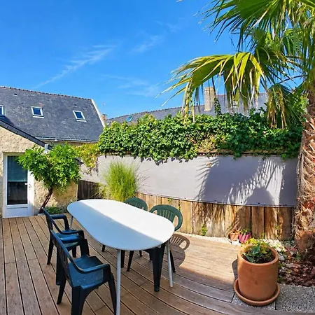 Charming House In The Heart Of The Salt Marshes